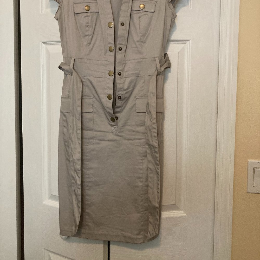 H&M Dress - Picture 9 of 9